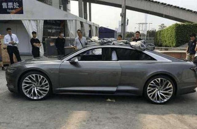 全球首臺奧迪A9進(jìn)港！不輸阿斯頓馬丁，內(nèi)飾如同飛機(jī)頭等艙